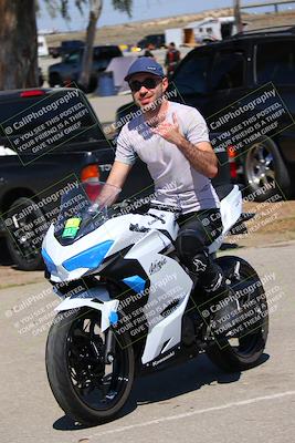 media/Mar-27-2022-Lets Ride (Sun) [[8affb282f8]]/Around the Pits/